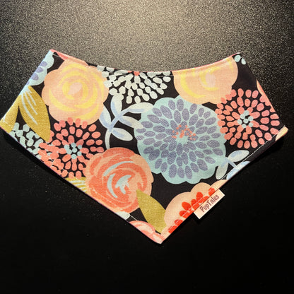 Flowers/Peach geometric #136